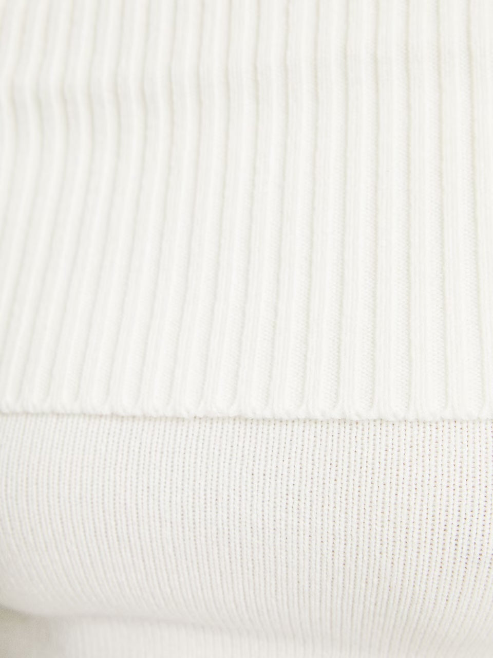 Calyss - Sweater - Inaya